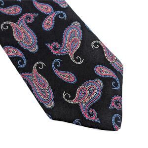 Vintage Gant Mens Tie Silk Paisley Traditional Preppy Black Red Blue Made in USA